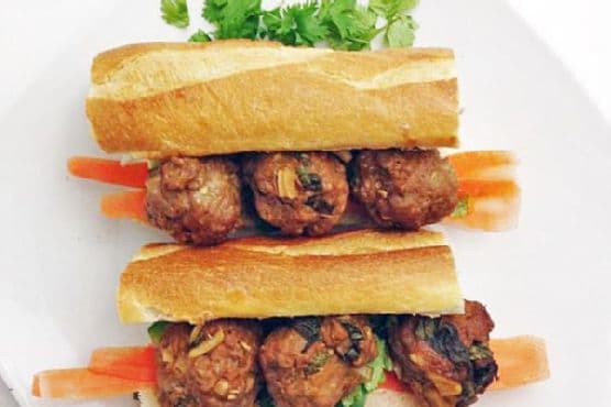 BahnMi Meatball Sub