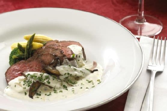 Beef Tenderloin With Creamy Alouette® Mushroom Sauce