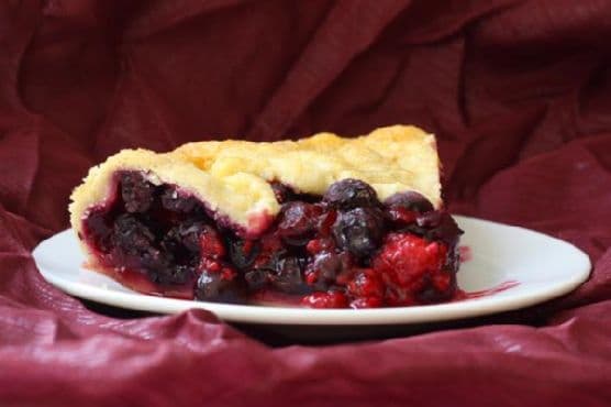 Blueberry Raspberry Pie