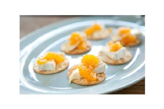 Brie With Cardamom-Scented Clementine Chutney