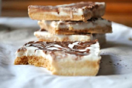 frozen yogurt shortbread bars + coconut + chocolate