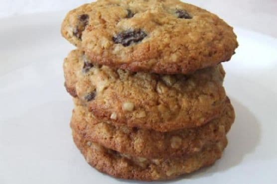 Gluten Free Oatmeal Raisin Cookies