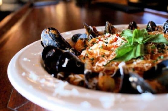 Mussels Fra Diavolo