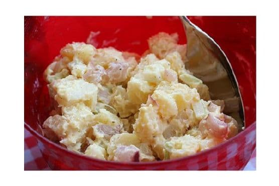 Old-Fashioned Potato Salad