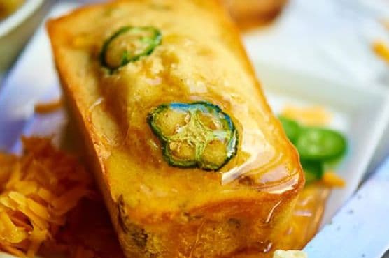 One Bowl Jalapeno Cheddar Cornbread
