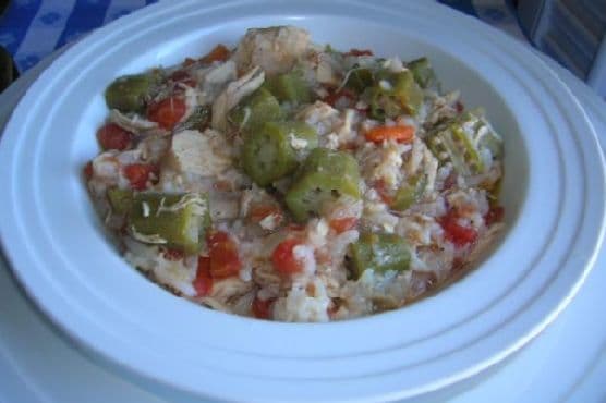 SLOW COOKER CHICKEN GUMBO SOUP