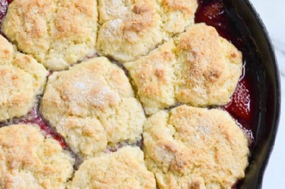 Strawberry-Raspberry Cobbler