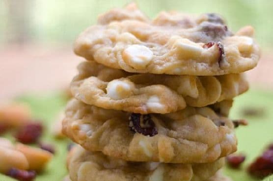 White Chocolate Cranberry Macadamia Nut Cookies