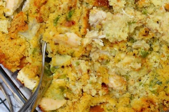 How to Make a Delicious Chicken and Dressing