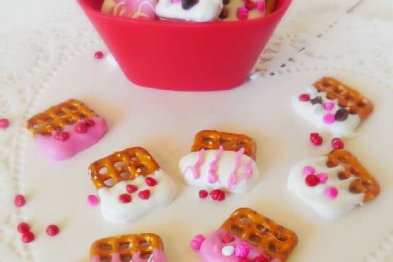 Valentine’s Day Pretzel Treats