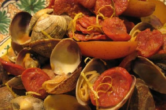 Clams With Spanish Sausage