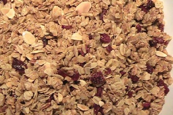 Easy Crunchy Granola