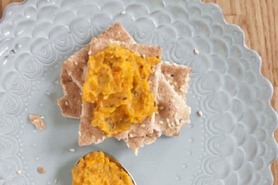 Garlicky Carrot Spread